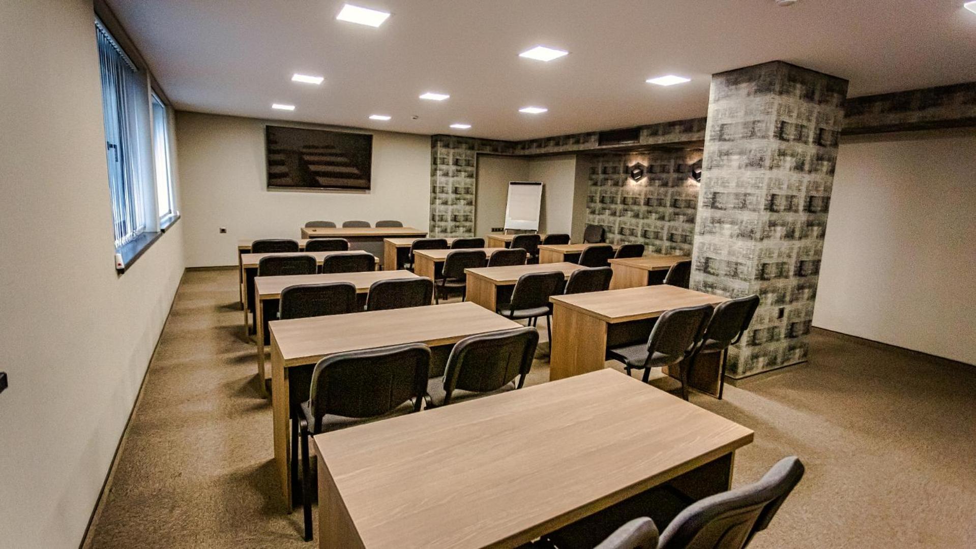 Jitomir Hotel Монтана Екстер'єр фото