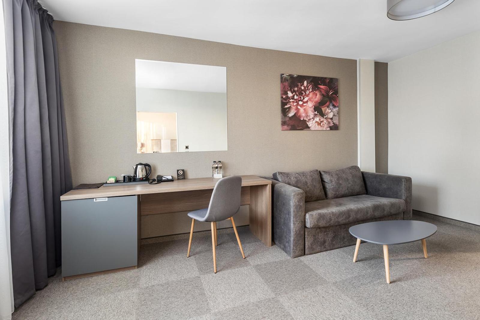 Jitomir Hotel Монтана Екстер'єр фото